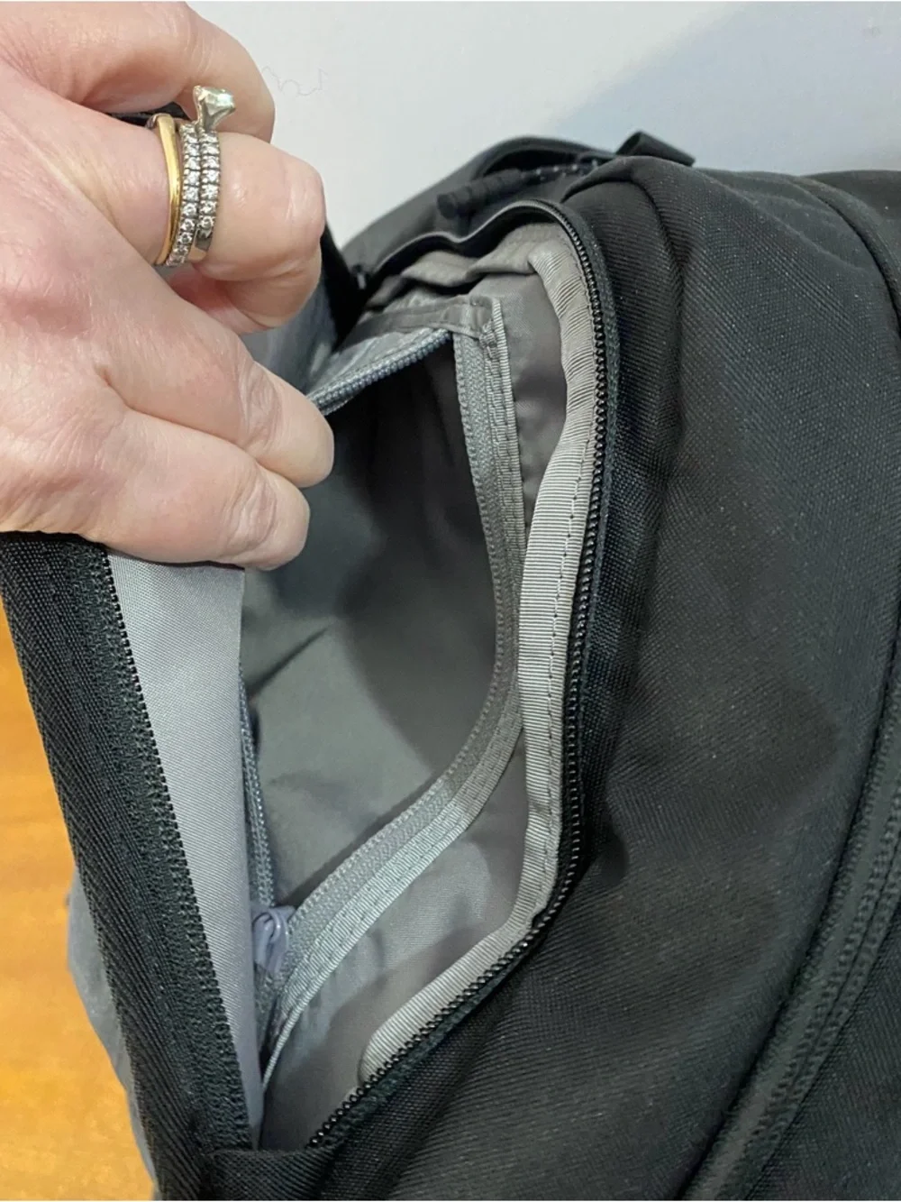 Timbuk2 Parkside Backpack‎ Eco Black Casual Travel School Office 384-3-1068